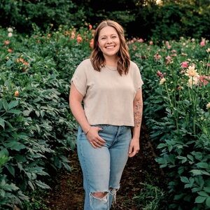 Meet your Posher, Elizabeth